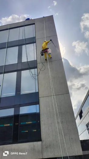 Mantenimiento de fachadas - miniatura 8