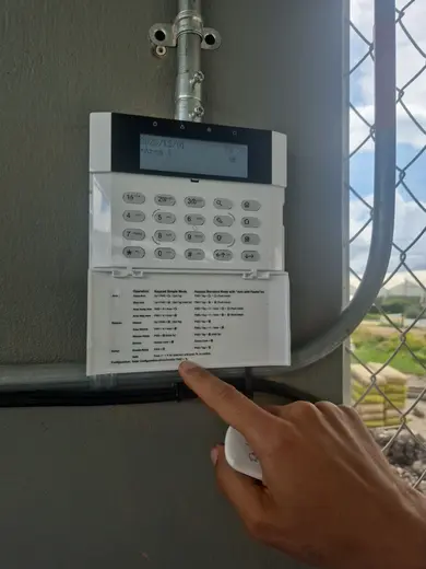 Sistemas de alarma y contra incendio - miniatura 8